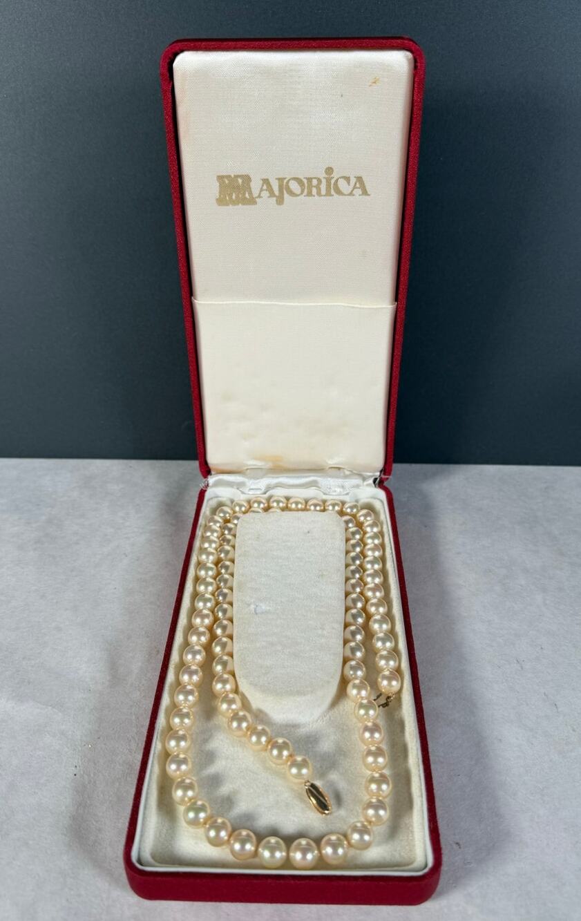 Majorica 14K Pearl Necklace 28" Long Original Box Vintage Jewelry